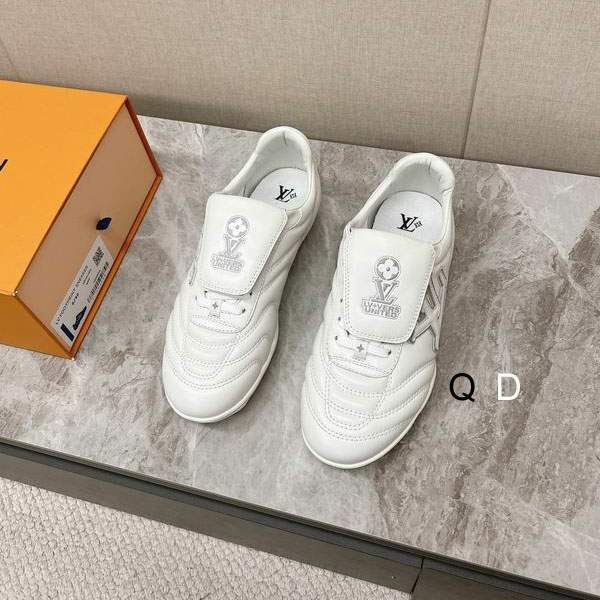 Picture of Louis Vuitton Shoes _SKULVsz35-45GDT021712825
